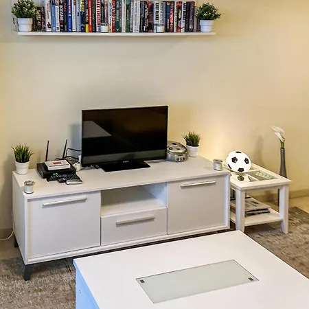2 Bedroom Cozy Apartment In Benalmadena Costa Extérieur photo